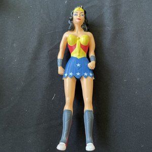 WONDER WOMAN VINTAGE DC COMIC BENDABLE POSEABLE ACTION FIGURE 5.5”